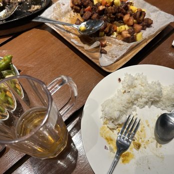 Isla Grand - Lumpia, Crispy Binagoongan, classic sisig - Filipino Near Me - Pleasant Hill, California