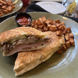 Cubano