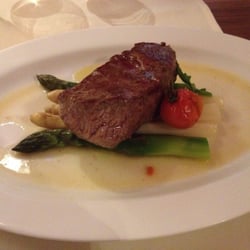 L´Aquila - Spargel mit Rostbraten
