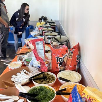 Fountain Hills Golf Club - Banquet services providing a wide variety of sides and garnishments - Golf Near Me - Alsip, Illinois Fountain Hills Golf Club - Banquet services providing a wide variety of sides and garnishments - Golf Near Me - Alsip, Illinois