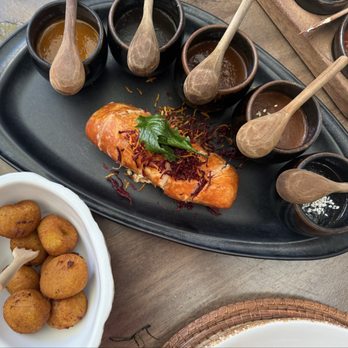 Los Danzantes - Moles Danzantes with chicken breast and chochoyotas - Mexican Near Me - Oaxaca, OAX
