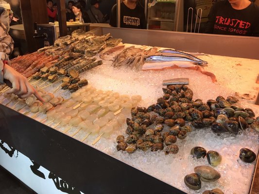 Dongdamen Night Market by null