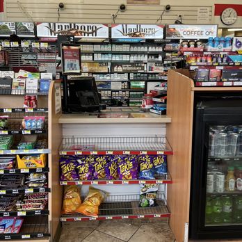 Speedway - Interior - Gas Stations Near Me - Louisville, Kentucky Speedway - Interior - Gas Stations Near Me - Louisville, Kentucky