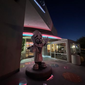 Dewar's Express - Candy Stores Near Me - Bakersfield, California