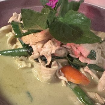 Nur Thai - Green Curry with Chicken - Thai Near Me - Astoria, New York