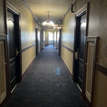 MarQueen Hotel - The hallway outside my room - Hotels Near Me - Seattle, Washington MarQueen Hotel - The hallway outside my room - Hotels Near Me - Seattle, Washington