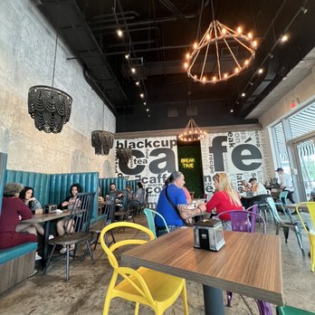 Bistro Cafe - Dining room - Breakfast & Brunch Near Me - Miami, Florida Bistro Cafe - Dining room - Breakfast & Brunch Near Me - Miami, Florida