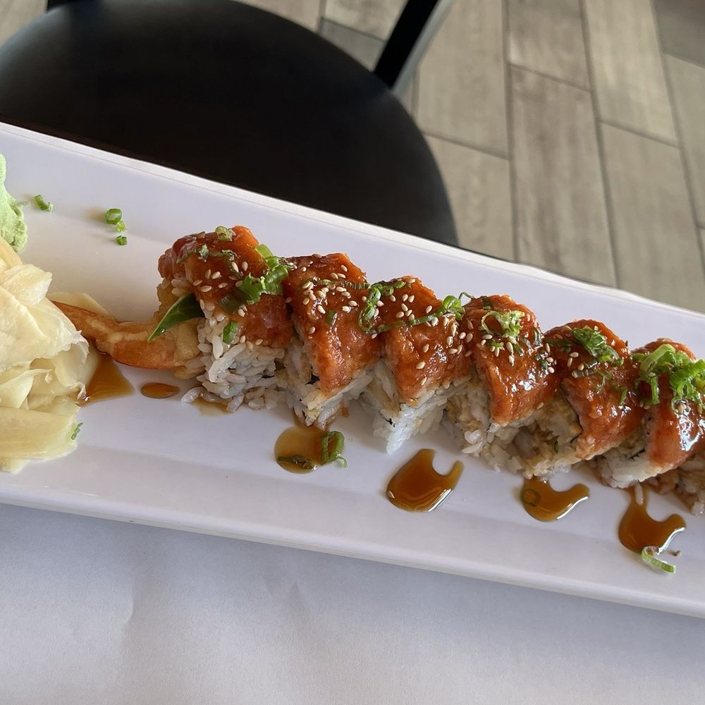 Tgi Oni Sushi - Geisha Roll - Japanese Near Me - Oakland, California