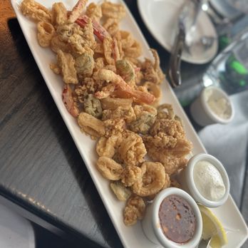 The Keg Steakhouse + Bar - Steakhouses Near Me - Toronto, Ontario