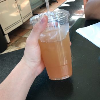 Basic Food & Beverage - Peach Green Tea (4.35) - Delis Near Me - Jersey City, New Jersey