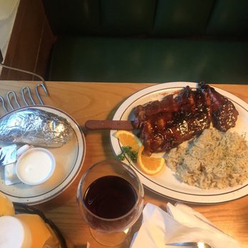 Boone's Prime Time Pub - Burgers Near Me - Suttons Bay, Michigan