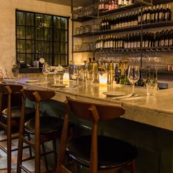 Bacari W Adams - Indoor Bar Seating