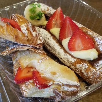 Cream Pan - Strawberry croissants and a strawberry banana croissant - Bakeries Near Me - Tustin, California