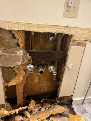 Right Way Plumbing Logo