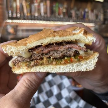 JL Beers - Burgers Near Me - Sioux Falls, South Dakota