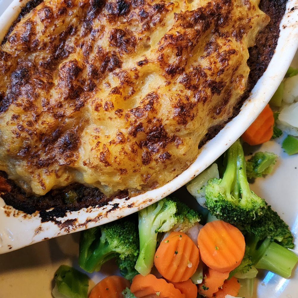 Maggie Miley's - Shepherds pie - Irish Pub Near Me - Normal, Illinois Maggie Miley's - Shepherds pie - Irish Pub Near Me - Normal, Illinois