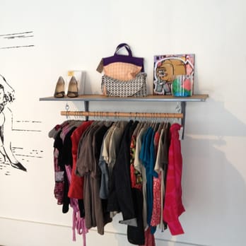Nneka - Women's Clothing Near Me - Emeryville, California Nneka - Women's Clothing Near Me - Emeryville, California