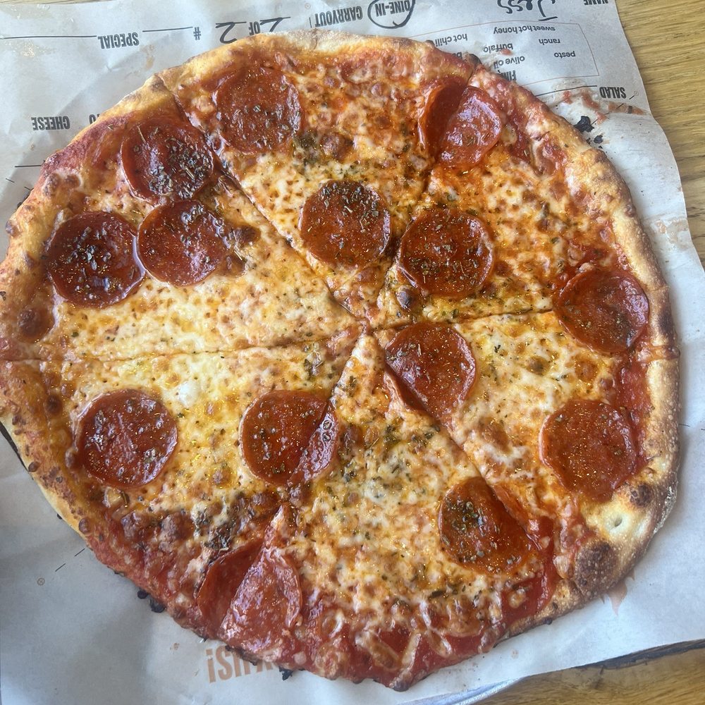 Pepperoni pizza