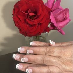 Walnut Creek Nails & Tan - Classic dip plus gel.