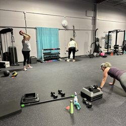FabYOUlous Fitness - Women-only small group workouts - 5 women max per session