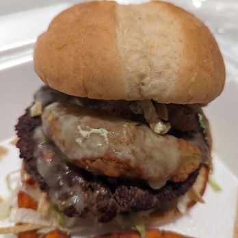 Tycoon Flats - Fried Avocado Burger - American Near Me - San Antonio, Texas Tycoon Flats - Fried Avocado Burger - American Near Me - San Antonio, Texas