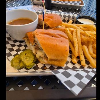 Crispy Edges - Beef and cheese - Pizza Near Me - Festus, Missouri