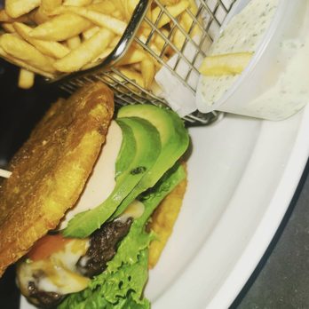 Crave 43 - PATECON BURGER! - Bars Near Me - Union City, New Jersey