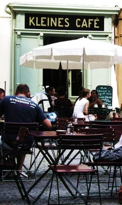 Kleines Café by null