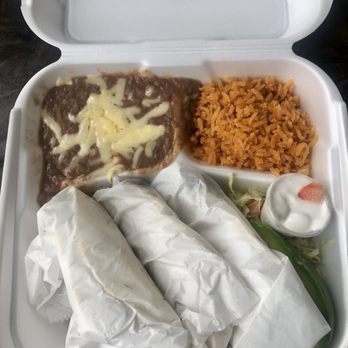 Fuego Taco - Steak quesadilla dinner - Mexican Near Me - Alsip, Illinois Fuego Taco - Steak quesadilla dinner - Mexican Near Me - Alsip, Illinois
