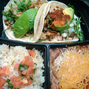 Del Taco - Food was correct, street taco Plato with chicken - Tacos Near Me - Pittsburg, California