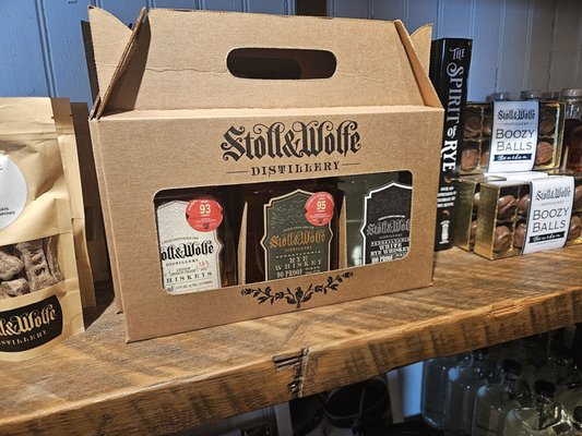 Stoll and Wolfe Distillery by null