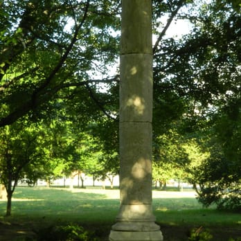 Flushing Meadows Corona Park - Roman Column Gift from Jordan 120 BC - Parks Near Me Flushing Meadows Corona Park - Roman Column Gift from Jordan 120 BC - Parks Near Me