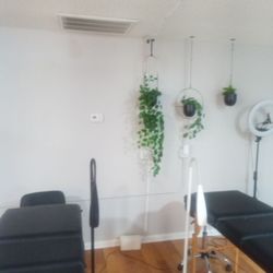 Lash And Skin Studio - Massage area