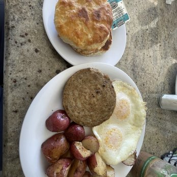 BuzzCatz Coffee & Sweets - BuzzCatz Breakfast Platter - Coffee & Tea Near Me - Orange Beach, Alabama