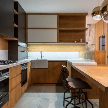 Bravo Carpentry - Trump Towers Condo Kitchen, Chicago Illinois. - General Contractors Near Me - Merrillville, Indiana Bravo Carpentry - Trump Towers Condo Kitchen, Chicago Illinois. - General Contractors Near Me - Merrillville, Indiana