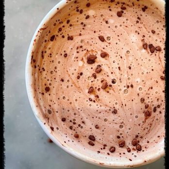 Peet's Coffee - Latte with some sprinkles of chocolate - Coffee & Tea Near Me - San Francisco, California Peet's Coffee - Latte with some sprinkles of chocolate - Coffee & Tea Near Me - San Francisco, California