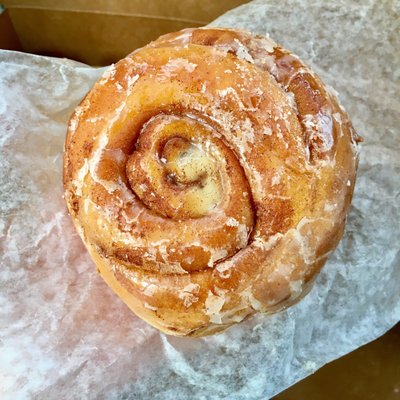Linda's Donuts by null