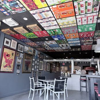 La Pizza Nostra - Seating area. - Pizza Near Me - Miami, Florida La Pizza Nostra - Seating area. - Pizza Near Me - Miami, Florida