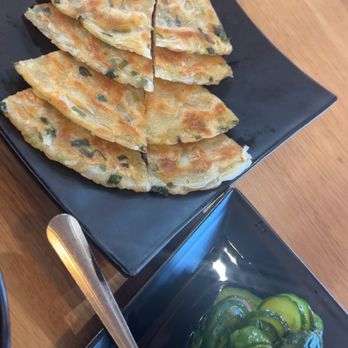 Dough Zone Dumpling House - Sugar Land - Green Onion Pancake (1) 葱油饼 - Noodles Near Me - Sugar Land, Texas Dough Zone Dumpling House - Sugar Land - Green Onion Pancake (1) 葱油饼 - Noodles Near Me - Sugar Land, Texas