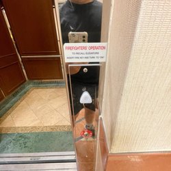 Dillard's - Tall Mirrored Schindler HT 330A elevator, Dillard's Perimeter Mall