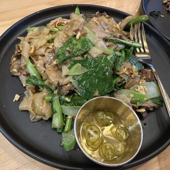 Manaao - Pad See Ew w/ beef - Thai Near Me - Tustin, California