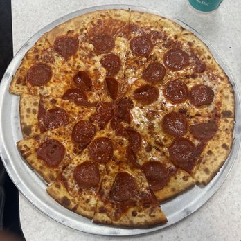 Chuck E. Cheese - What's wrong with this pizza... - Pizza Near Me - Fairfield, California