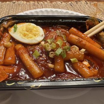 Gumii - tteokbokki (plain) - Korean Near Me - Naperville, Illinois Gumii - tteokbokki (plain) - Korean Near Me - Naperville, Illinois