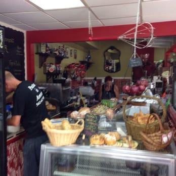 Mama Gizzi Pasta - Left counter area & view of kitchen prep area - Pasta Shops Near Me - Lake Worth, Florida Mama Gizzi Pasta - Left counter area & view of kitchen prep area - Pasta Shops Near Me - Lake Worth, Florida