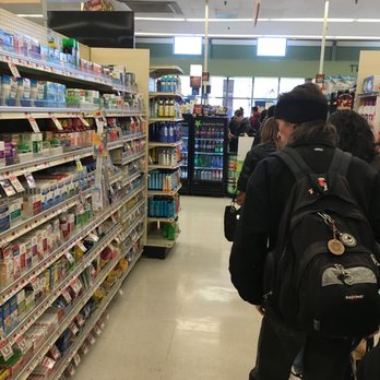 Star Market - 3:50 pm on a Thursday. "Express" line - Grocery Near Me - Cambridge, Massachusetts Star Market - 3:50 pm on a Thursday. "Express" line - Grocery Near Me - Cambridge, Massachusetts