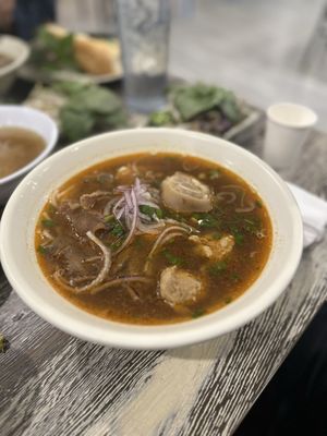 Bếp Nhà (Viet Kitchen) by null
