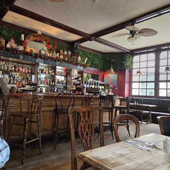 Roseleaf - The bar - Brasseries Near Me - Edinburgh, EDH Roseleaf - The bar - Brasseries Near Me - Edinburgh, EDH