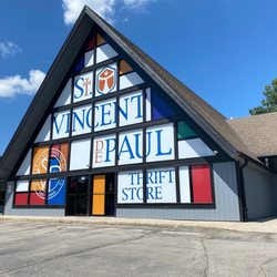 St. Vincent de Paul Vintage & Thrift - Entrance to the thrift store