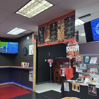 Gossip Shack 2 - Chicken Wings Near Me - Pflugerville, Texas