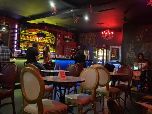 The Wicked Wolf Cocktail Bar & Lounge by null